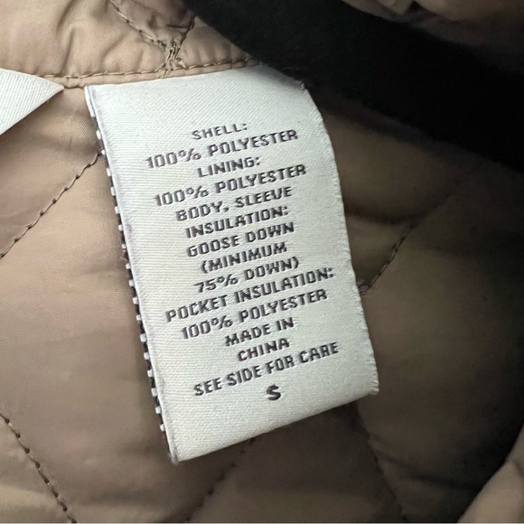 Eddie Bauer Women’s Goose Down Quilted Lightweight Jacket - Picture 6 of 12